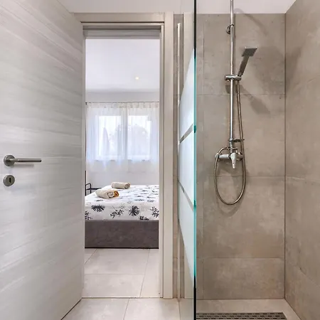 Romeo By Interhome Vodnjan
