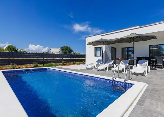 Romeo By Interhome Willa