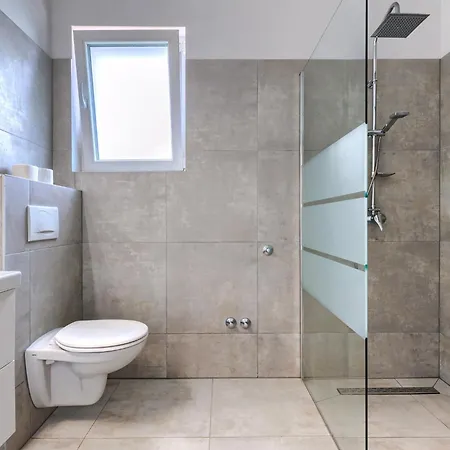 Vila Romeo By Interhome *